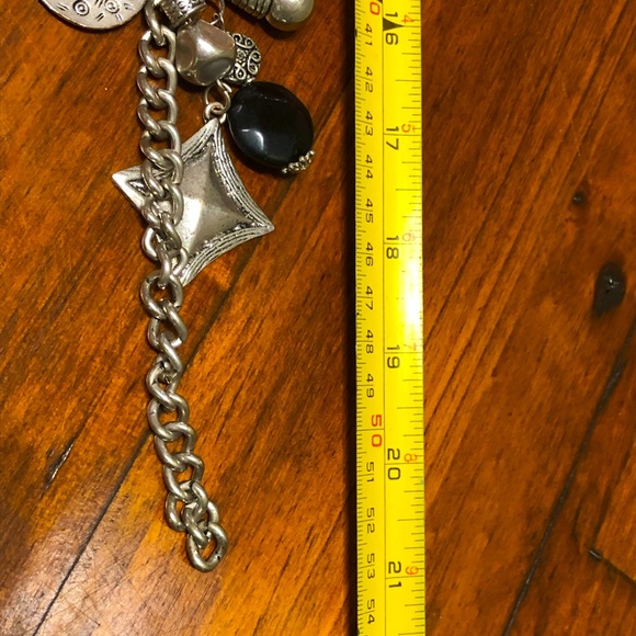 ☀️ Silver and Black Chunky Boho Necklace 21” Length - Picture 8 of 8